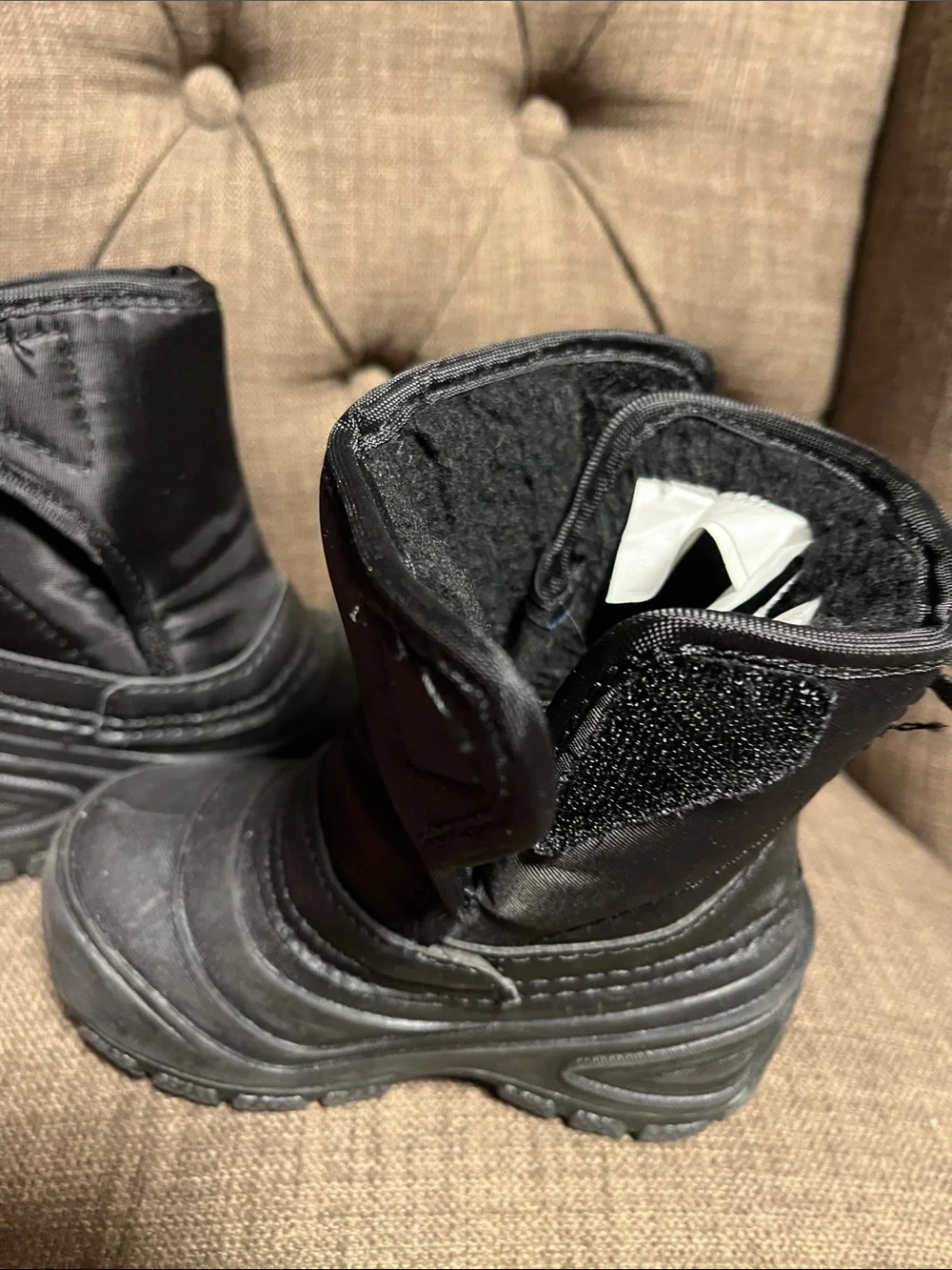 Ozark Trail waterproof toddler shell winter boots size 6